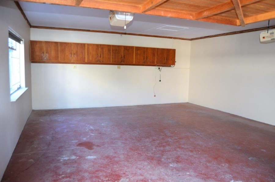 4 Bedroom Property for Sale in Fichardt Park Free State